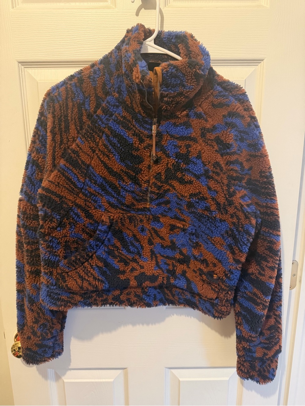 lululemon athletica Blue and Brown Sherpa Quarter-Zip Pullover